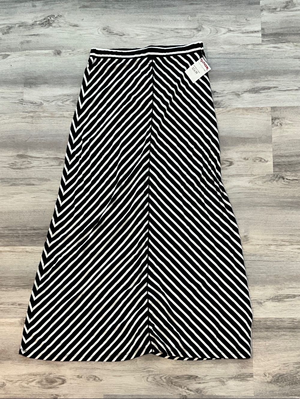 T.J.Maxx Black and White Diagonal Stripe Maxi Skirt